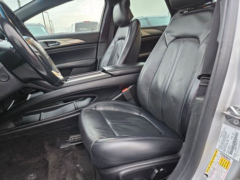 Used 2018 Lincoln MKZ Reserve image 17