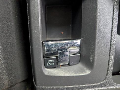 Used 2016 Jeep Patriot High Altitude image 24