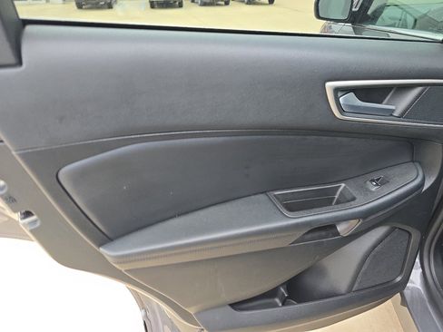 Used 2024 Ford Edge SEL AWD/4WD image 11