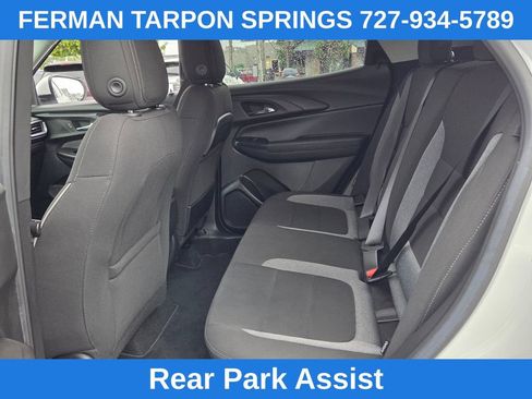 Used 2022 Chevrolet TrailBlazer LT w/ Convenience Package FWD image 16