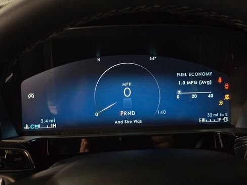 New 2026 Lincoln Corsair Premiere image 23