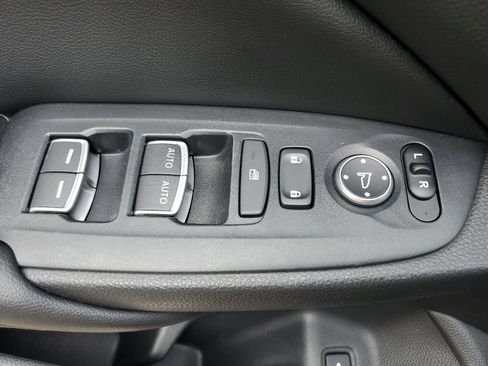 Used 2019 Honda Accord LX image 20