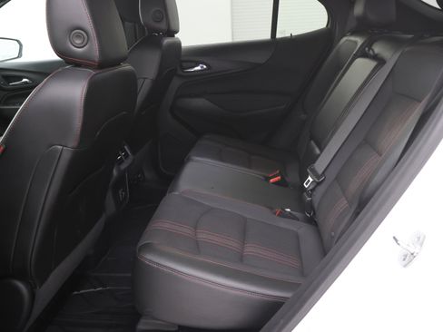 Used 2024 Chevrolet Equinox RS w/ LPO, Floor Liner Package image 34