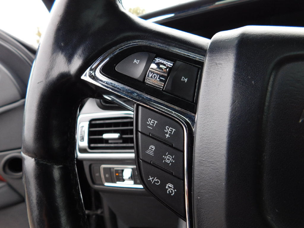 Used 2022 Lincoln Navigator L Reserve AWD/4WD image 29