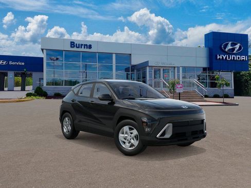 New 2026 Hyundai Kona SE image 2