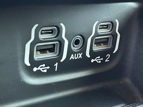 Used 2021 RAM 1500 Limited AWD/4WD image 21