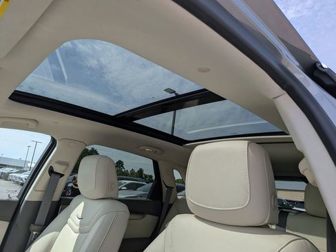 Certified 2024 Cadillac XT5 Premium Luxury w/ Technology Package FWD image 13