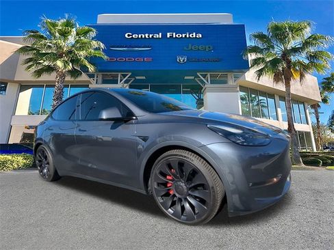 Used 2022 Tesla Model Y Performance image 2