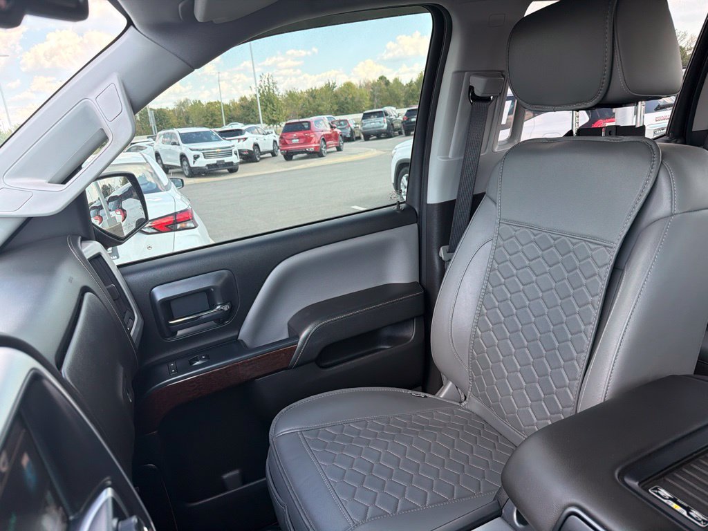 Used 2018 GMC Sierra 1500 SLT w/ SLT Premium Package AWD/4WD image 14