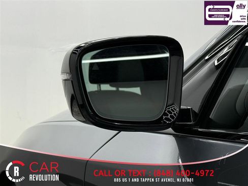 Used 2022 BMW M550i xDrive AWD/4WD image 46