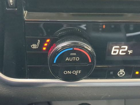 Certified 2024 Nissan Rogue Platinum image 24