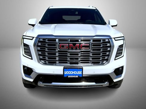 Used 2025 GMC Yukon XL Denali AWD/4WD image 2