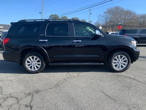 Used 2014 Toyota Sequoia Platinum image 2