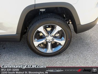 New 2025 Jeep Grand Cherokee Limited