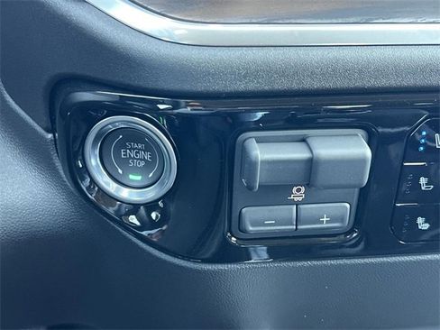 New 2026 GMC Sierra 1500 SLT w/ SLT Premium Plus Package image 20
