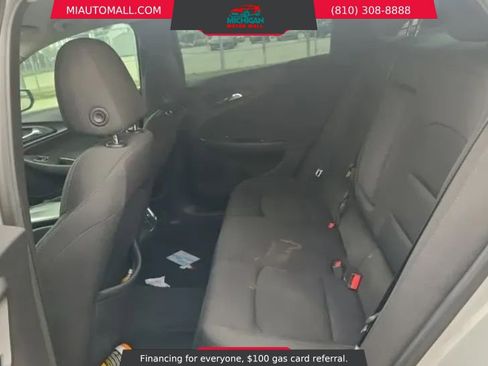 Used 2016 Chevrolet Malibu LT FWD image 17