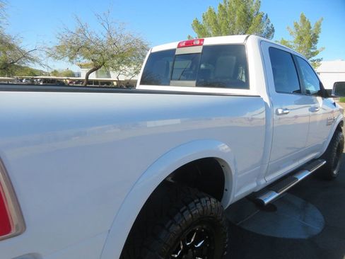 Used 2014 RAM 2500 Laramie image 10
