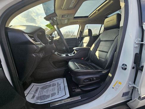 Used 2020 GMC Acadia Denali w/ Denali Ultimate Package image 6