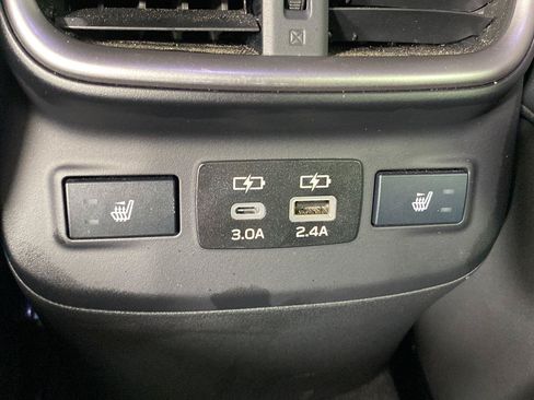 Used 2025 Subaru Outback Limited w/ Tech Package 3 AWD/4WD image 29
