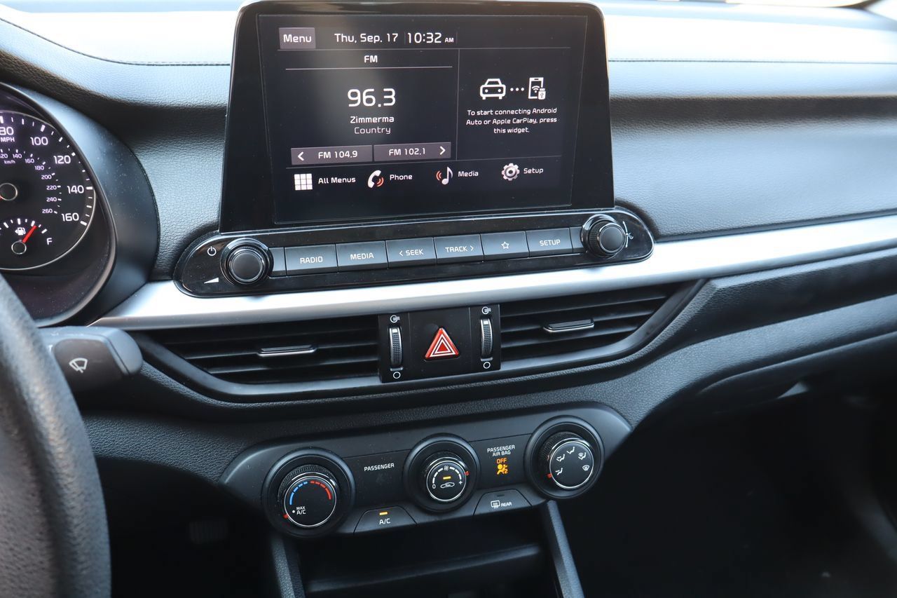 Used 2024 Kia Forte LXS FWD image 6