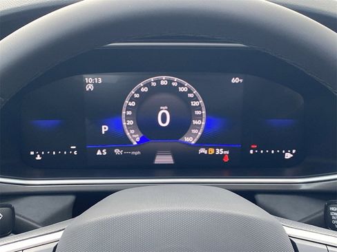 New 2026 Volkswagen Taos SE image 27