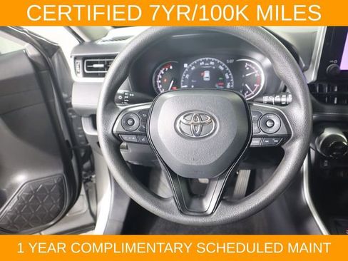 Used 2024 Toyota RAV4 XLE AWD/4WD image 22