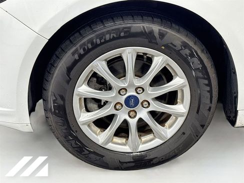 Used 2015 Ford Fusion S FWD image 31