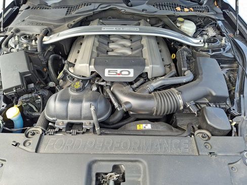 Used 2015 Ford Mustang GT Premium w/ Equipment Group 401A RWD image 27
