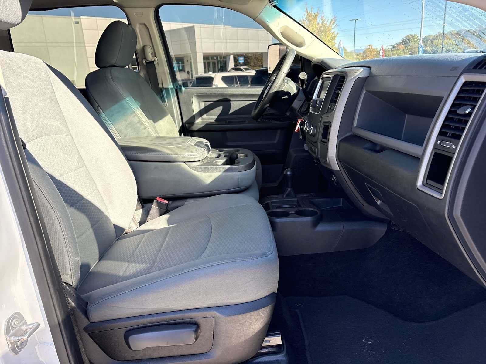 Used 2016 RAM 2500 Tradesman w/ Chrome Appearance Group AWD/4WD image 25