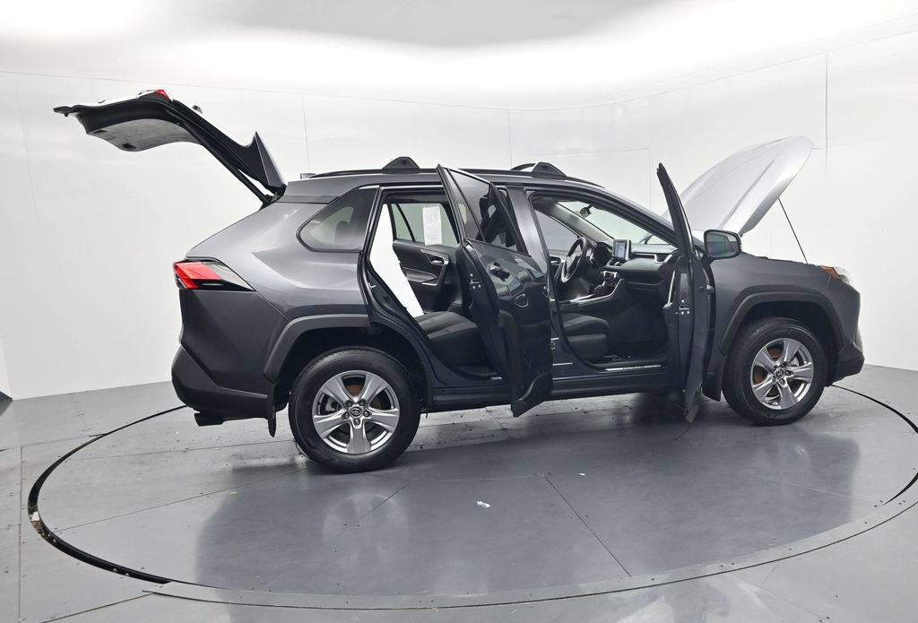Used 2025 Toyota RAV4 XLE w/ Convenience Package FWD image 63