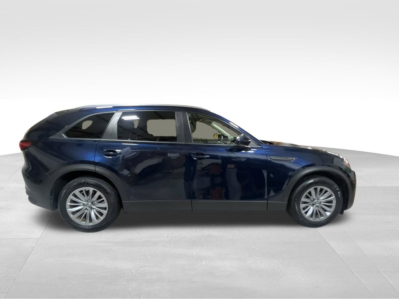 Certified 2024 MAZDA CX-90 3.3 Turbo w/ Select Package AWD/4WD image 4