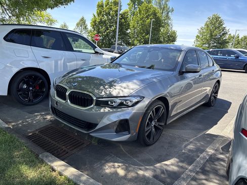 Used 2023 BMW 330i Sedan w/ Premium Package RWD image 13
