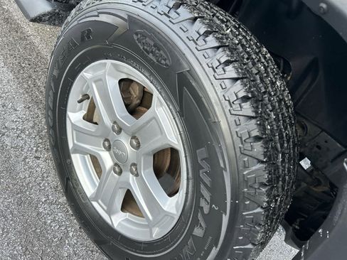 Used 2021 Jeep Wrangler Unlimited Sport image 22