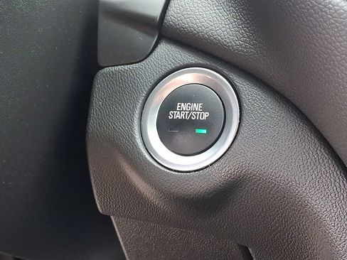 Used 2024 Chevrolet Equinox LT FWD image 22