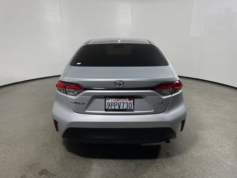 Used 2023 Toyota Corolla LE FWD image 4