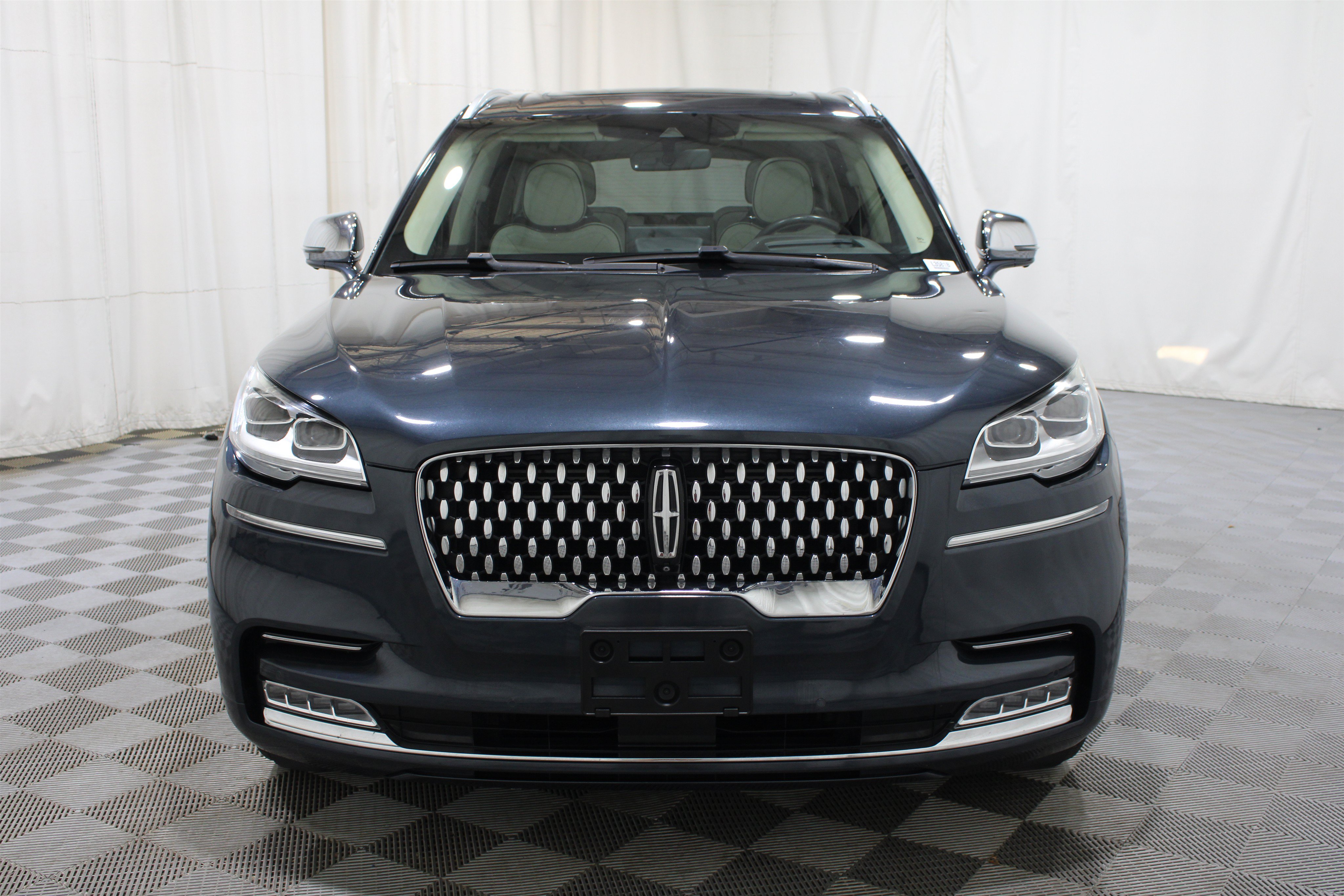 Used 2021 Lincoln Aviator Black Label w/ Dynamic Handling Package AWD/4WD image 38