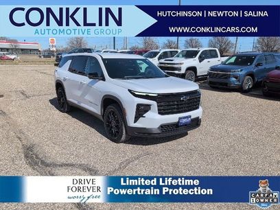 Used 2025 Chevrolet Traverse LT w/ Midnight/Sport Edition