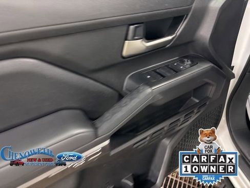 Used 2024 Toyota Tacoma TRD Sport image 11