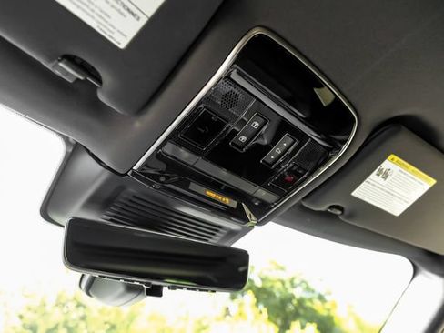 Used 2023 Land Rover Range Rover SE AWD/4WD image 29