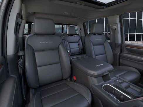 New 2026 GMC Sierra 2500 Denali w/ Denali Reserve Package image 16