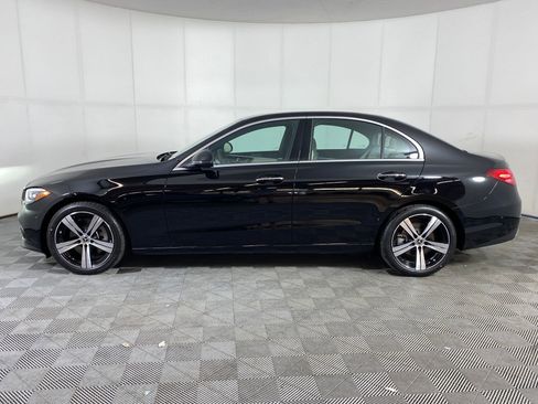Used 2025 Mercedes-Benz C 300 4MATIC Sedan image 2