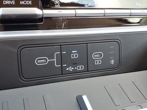 New 2027 Hyundai Santa Fe SEL FWD image 9