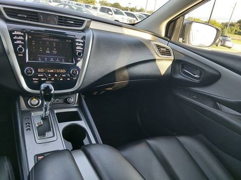 Certified 2022 Nissan Murano SV FWD image 11
