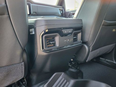 New 2026 GMC Sierra 2500 AT4 w/ AT4 Premium Plus Package image 28