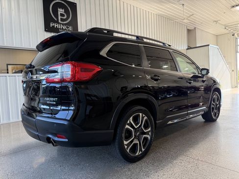 Used 2023 Subaru Ascent Limited AWD/4WD image 3