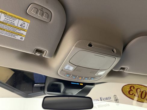 Used 2023 Ford Expedition Max XLT image 5