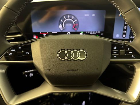 Used 2026 Audi Q5 Premium Plus AWD/4WD image 24