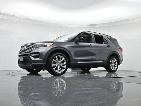 Used 2021 Ford Explorer Platinum w/ Equipment Group 601A AWD/4WD image 53