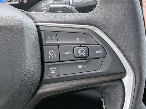 New 2026 Jeep Grand Cherokee 4WD image 24