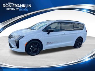New 2027 Chrysler Pacifica Select FWD 360° Tour